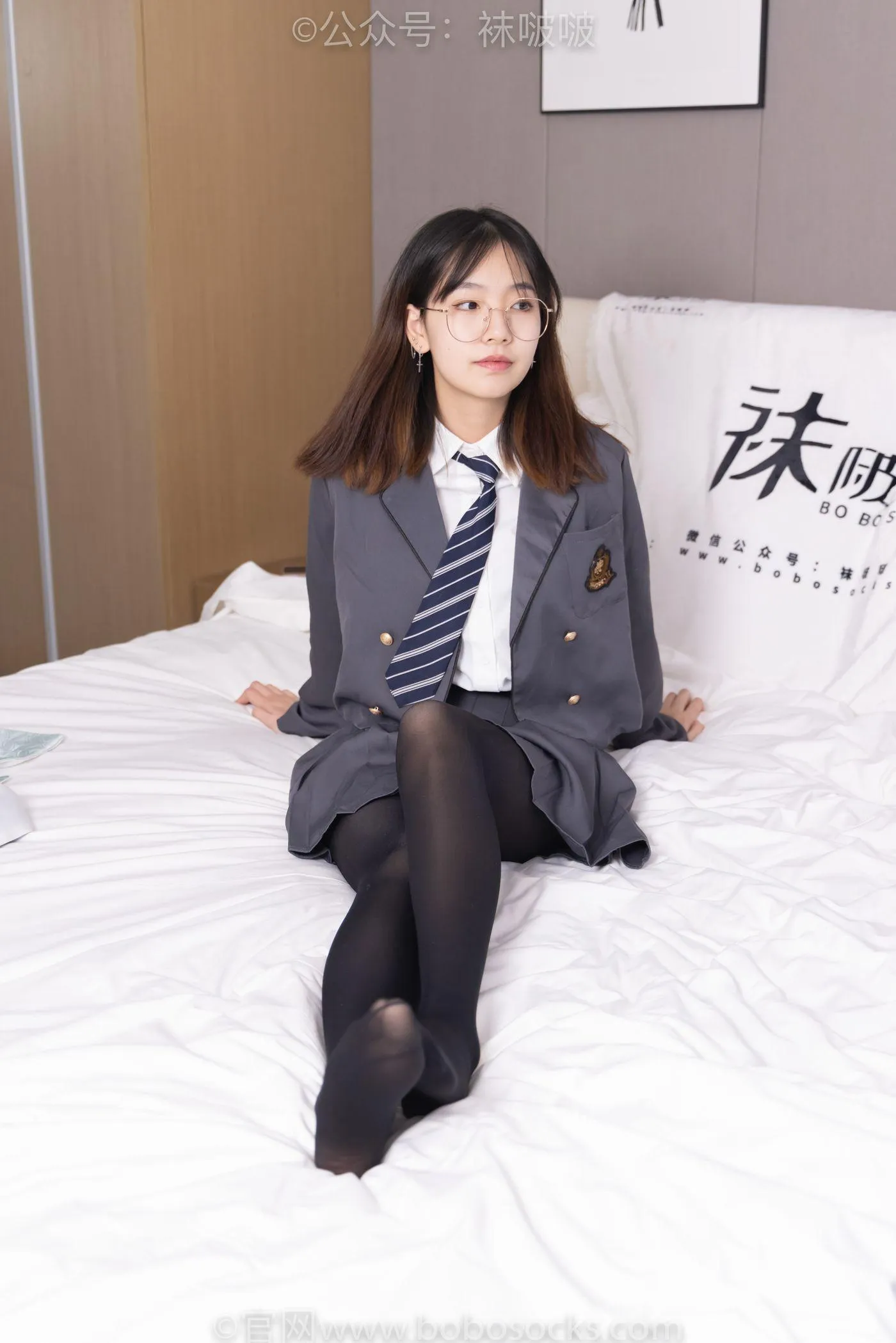 [BoBoSocks袜啵啵]NO.060 小甜豆-JK制服、皮鞋、厚黑丝 [131P]插图5